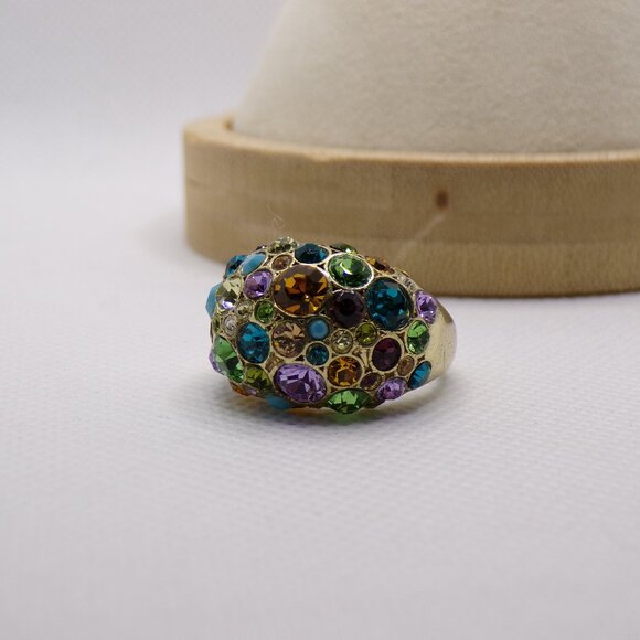 Fossil Brand Gold Tone Colorful Rhinestone Dome Ring Size 8 - Picture 1 of 9